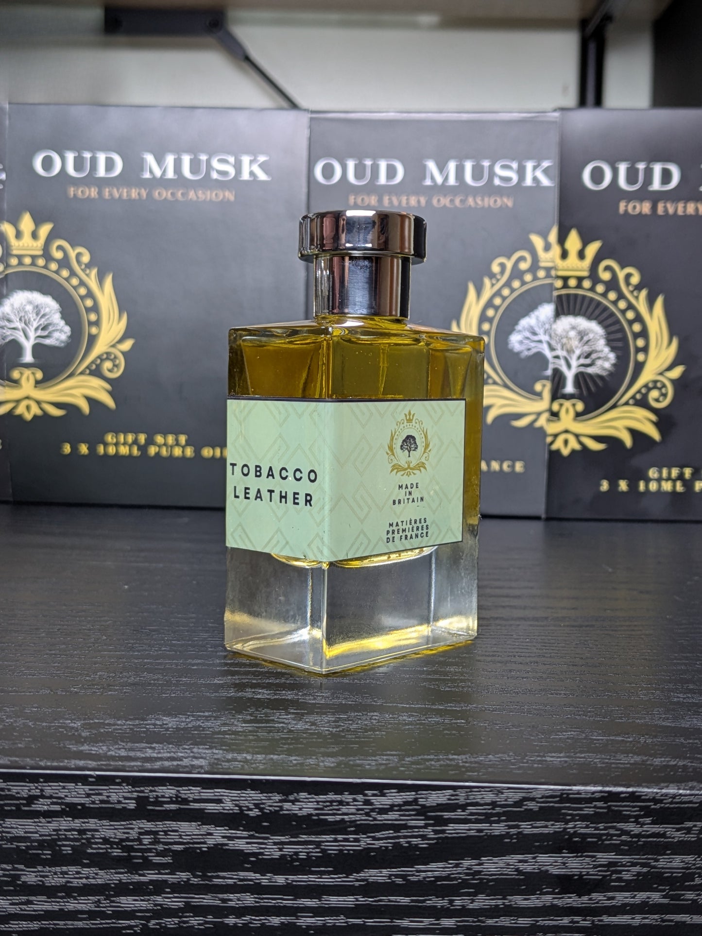 OUD MUSK EXCLUSIVE RANGE - TOBACCO LEATHER